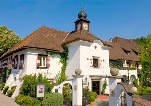 Schloss Leonstain Hotel Portschach am Woerthersee